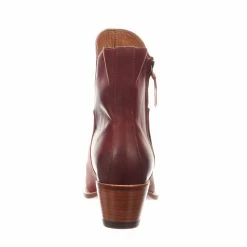 Alexis :: Crimson 11 Alexis :: Crimson -Lucchese shop I6529 Back