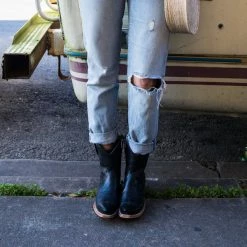 Gaby :: Black -Lucchese shop gaby black